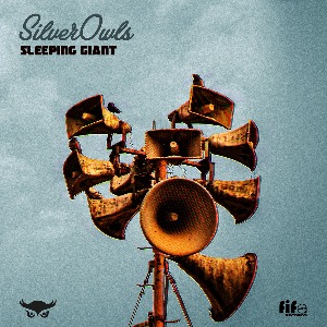 Silver Owls en découverte sur LRdR avec le titre Sleeping Giant