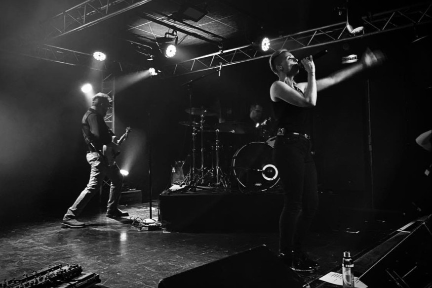 AGUELENNA en découverte sur LRdR avec le titre Le blond, la brute et le truand