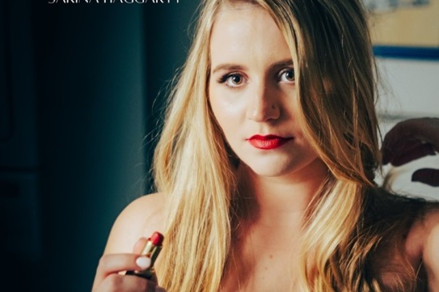 Lipstick to myself nouveau titre sur LRdR de Sarina Haggarty