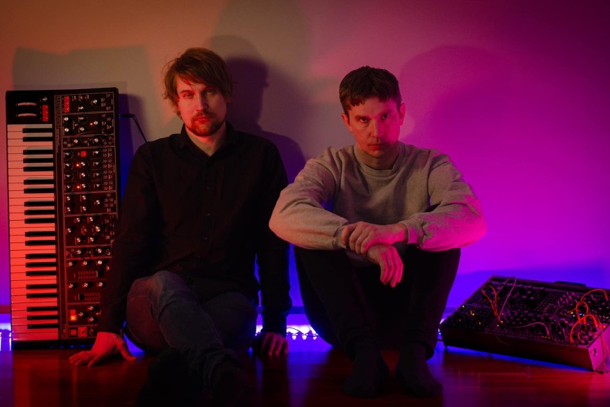 September and Silence le nouveau Covered in Snow sur LRdR