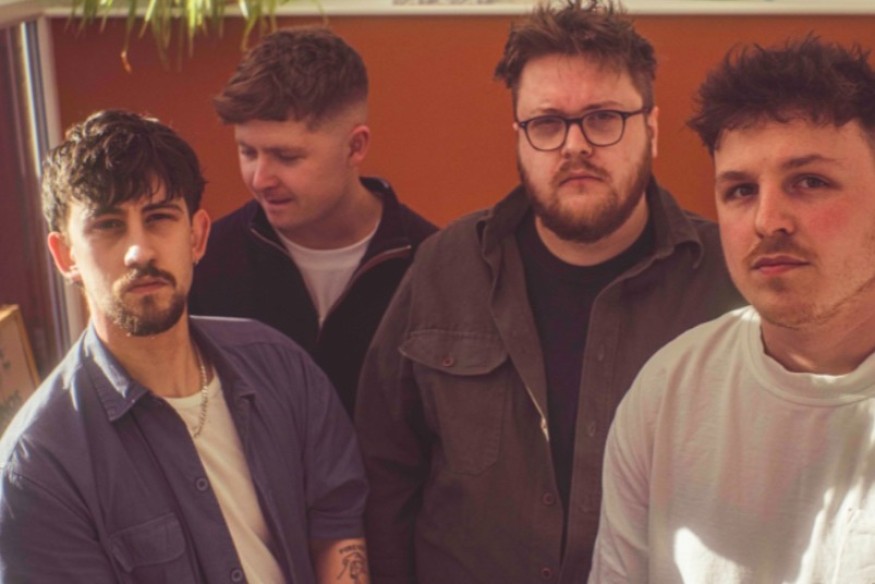 Club Paradise en découverte sur LRdR avec le titre CHASING THE SUMMER