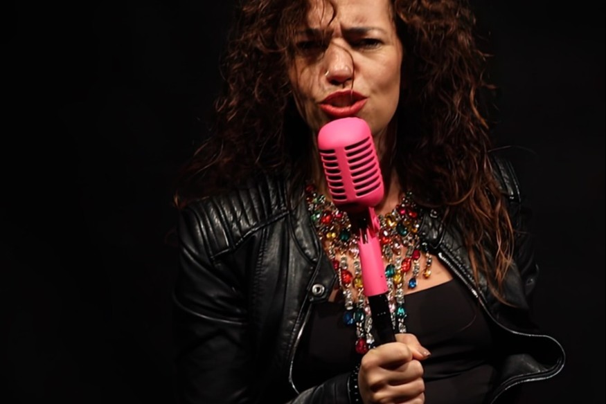 Ness da Silva en Découverte sur LRdR avec le titre Honesty  (Ballad version)