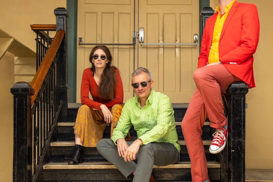 Nouveau titres de l'album Essence de Icicle sur LRdR I Need a Man