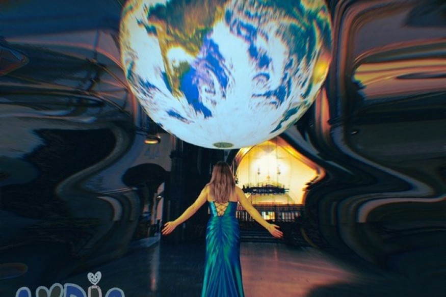 Lydia Reddy  nouveau titre sur LRdR Stronger Together